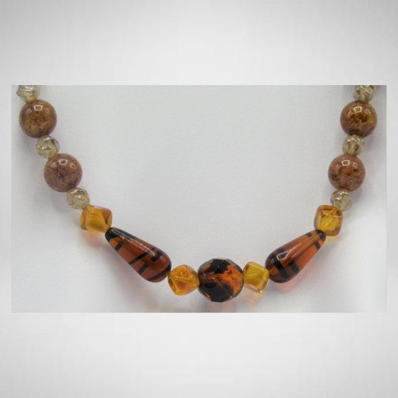 Brown and Topaz Colour Beaded Jewelry Set - Picture 3 of 6